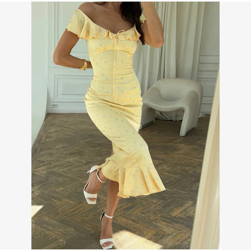 Robe Midi Satin Jaune Beurre — Dîner & Soirée Été 2026