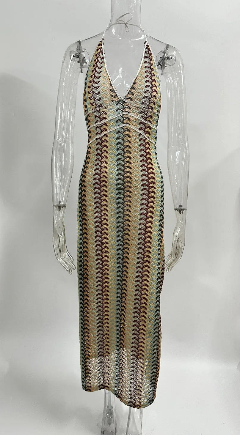 Robe Halter Décolleté V Profond Dos Nu — Soirée & Plage Été 2026