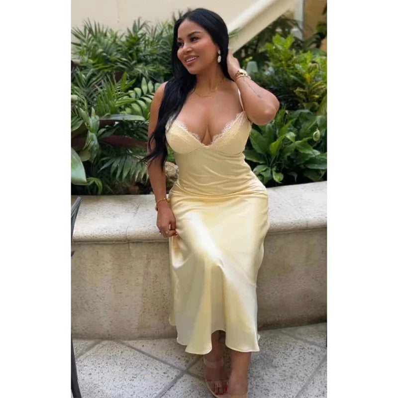 Robe Midi Satin Jaune Beurre — Dîner & Soirée Été 2026