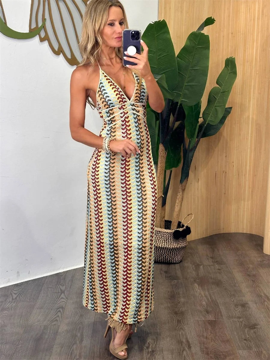 Robe Halter Décolleté V Profond Dos Nu — Soirée & Plage Été 2026