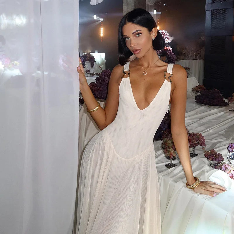Robe Maxi Filet Dos Nu Élégante — Soirée & Club Été 2026