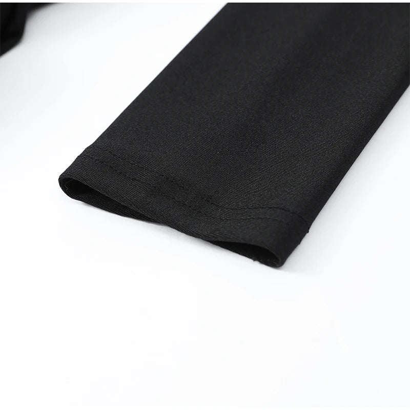 Mini-Robe Noire Épaulettes Plisées & Col Montant — Coupe Slim Tendance 2025
