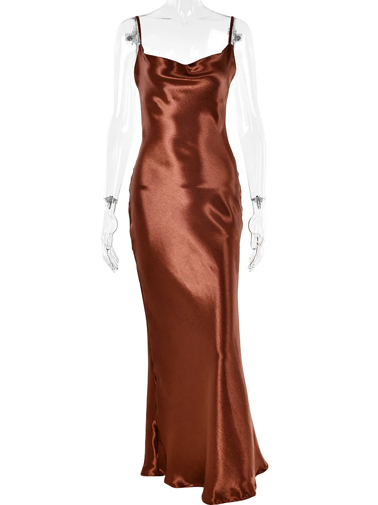 Robe Longue Satin Bretelles Lacets Dos Nu — Soirée Élégante 2026